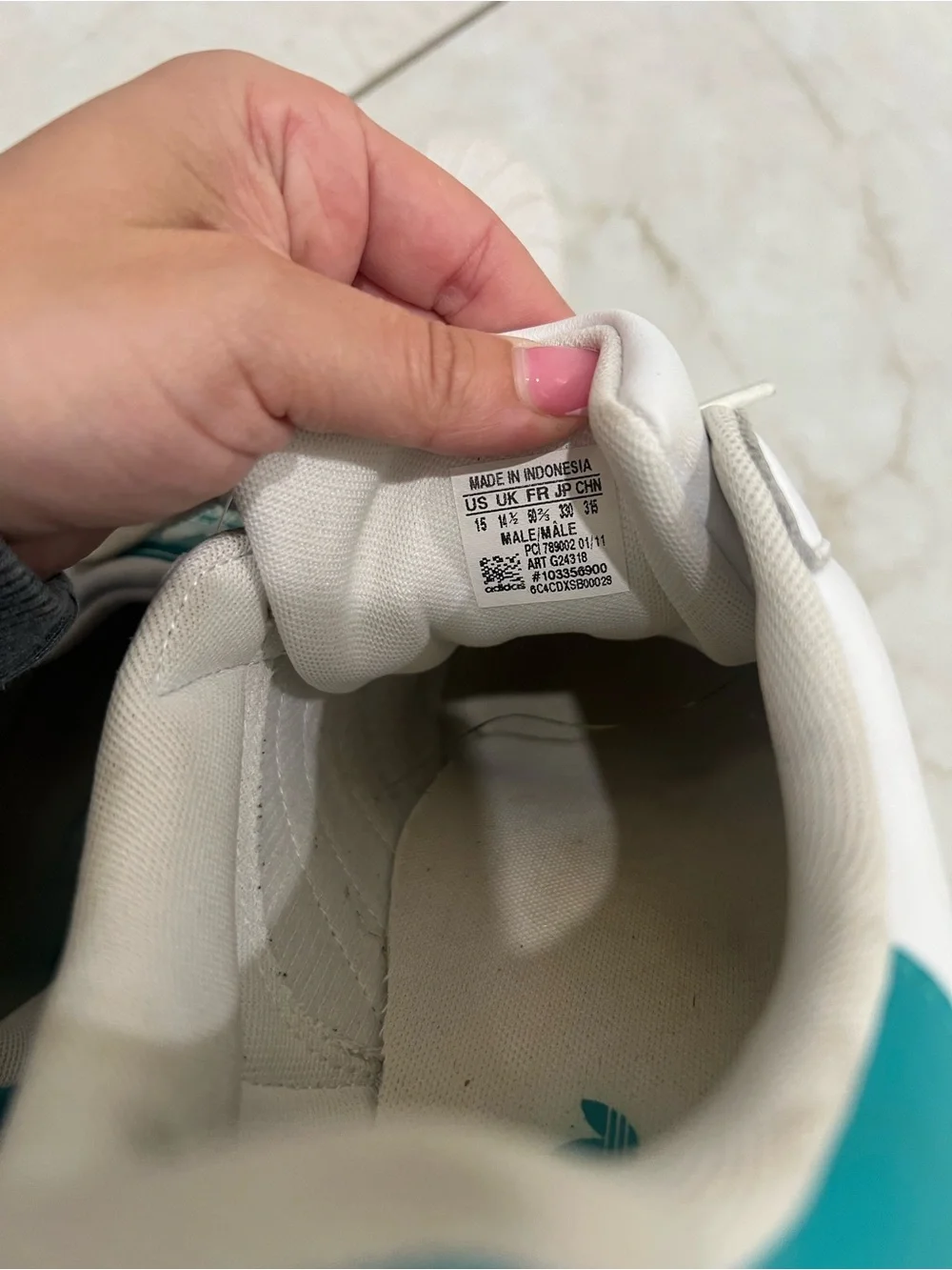 Adidas White / Teal Blue Superstar Sneakers Size 15 US